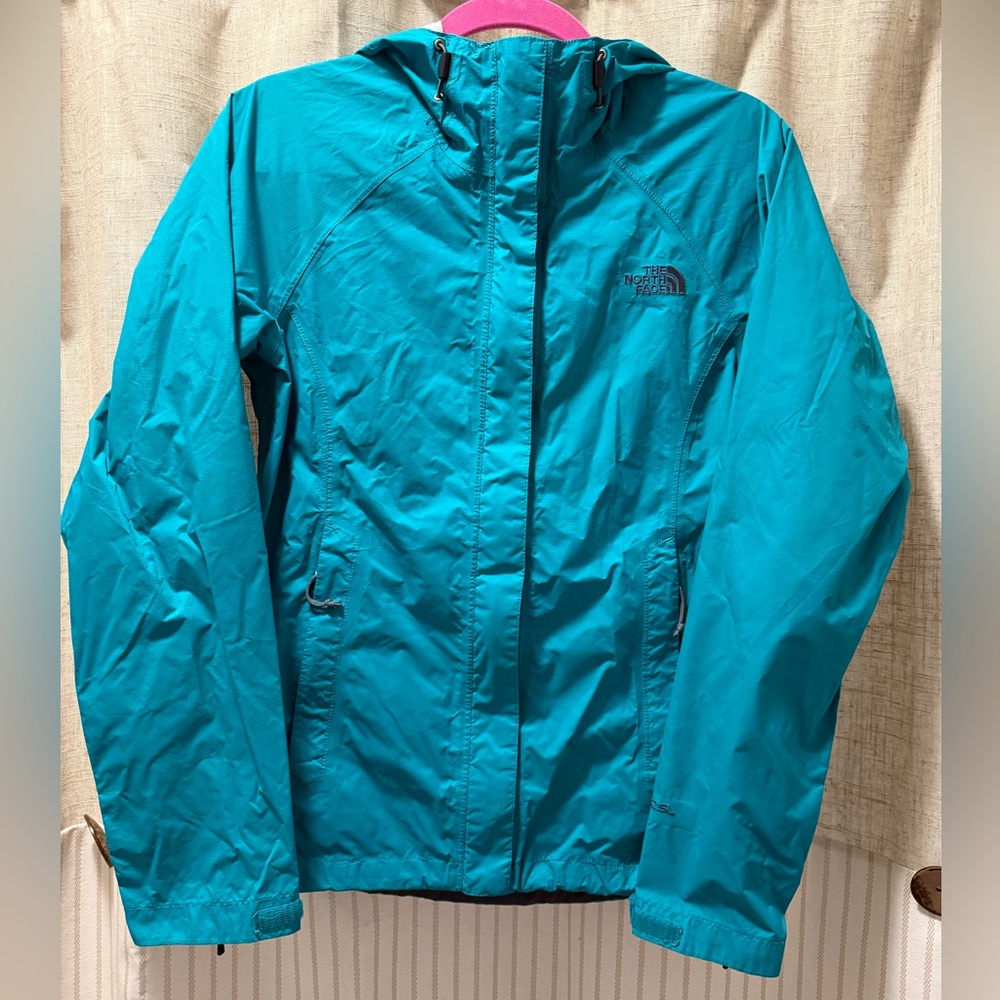 The North Face Women's Teal Hyvent Rain Jacket
